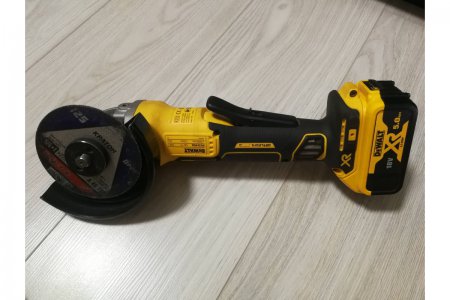 Аккумуляторная УШМ DeWalt DCG 406N-XJ - Фото 2