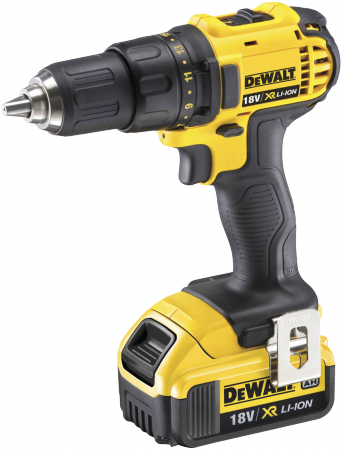 Аккумуляторная дрель-шуруповерт DeWalt DСD 780 M2